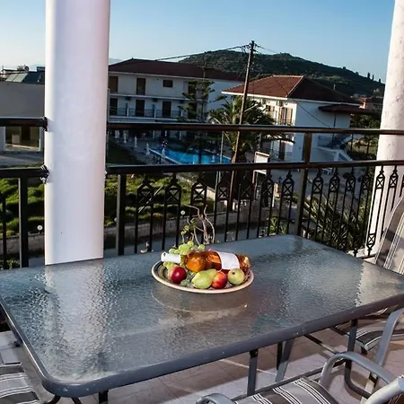 Cozy Flat At Regina Αλυκανάς